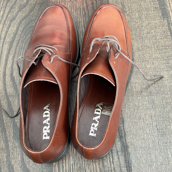 Prada brand new dress shoes - Picture 4 of 4